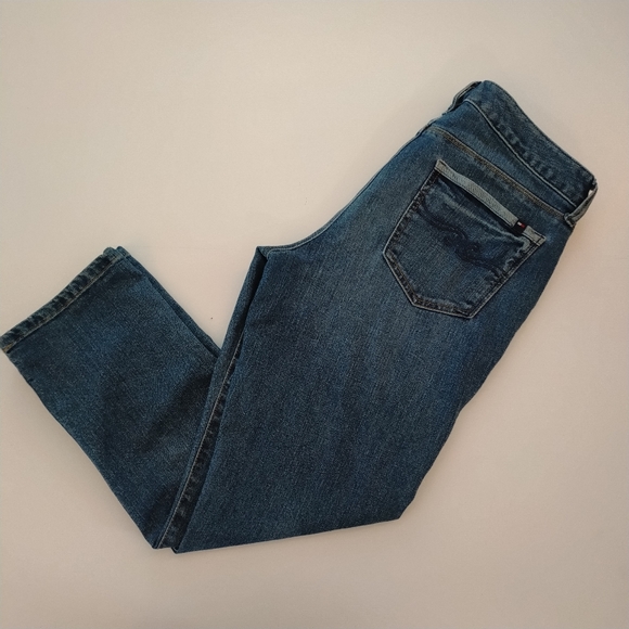 Tommy ankle crop mid-wash women's jeans. - Picture 4 of 9